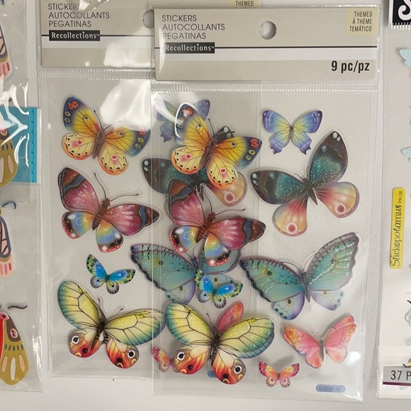 Stickers! Tress! Bees? Butterflies, peacocks! - Picture 8 of 10